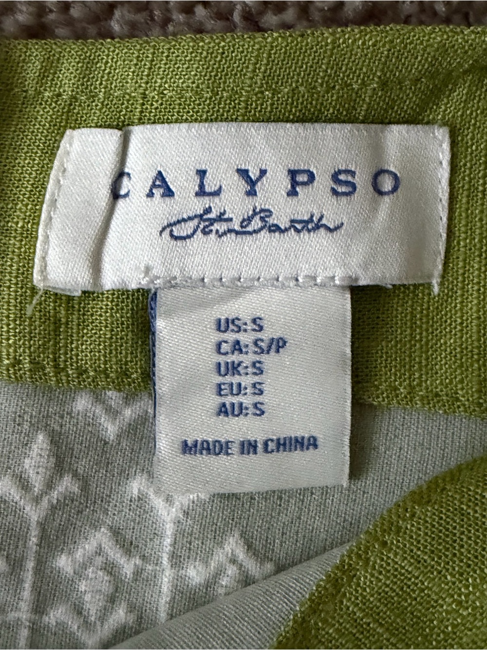 🌴 Calypso St. Barth Olive Green Embroidered Square-Neck Crop Top - Picture 9 of 13